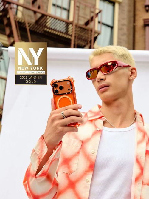 Wins NY Award